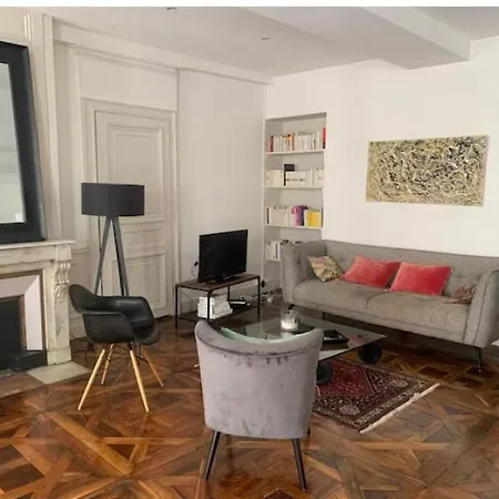 Apartamento Chris Lyon